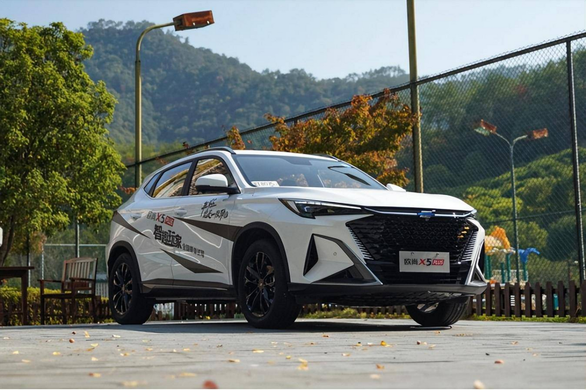 「e汽车」试驾欧尚X5 PLUS：10万级SUV新“卷王”