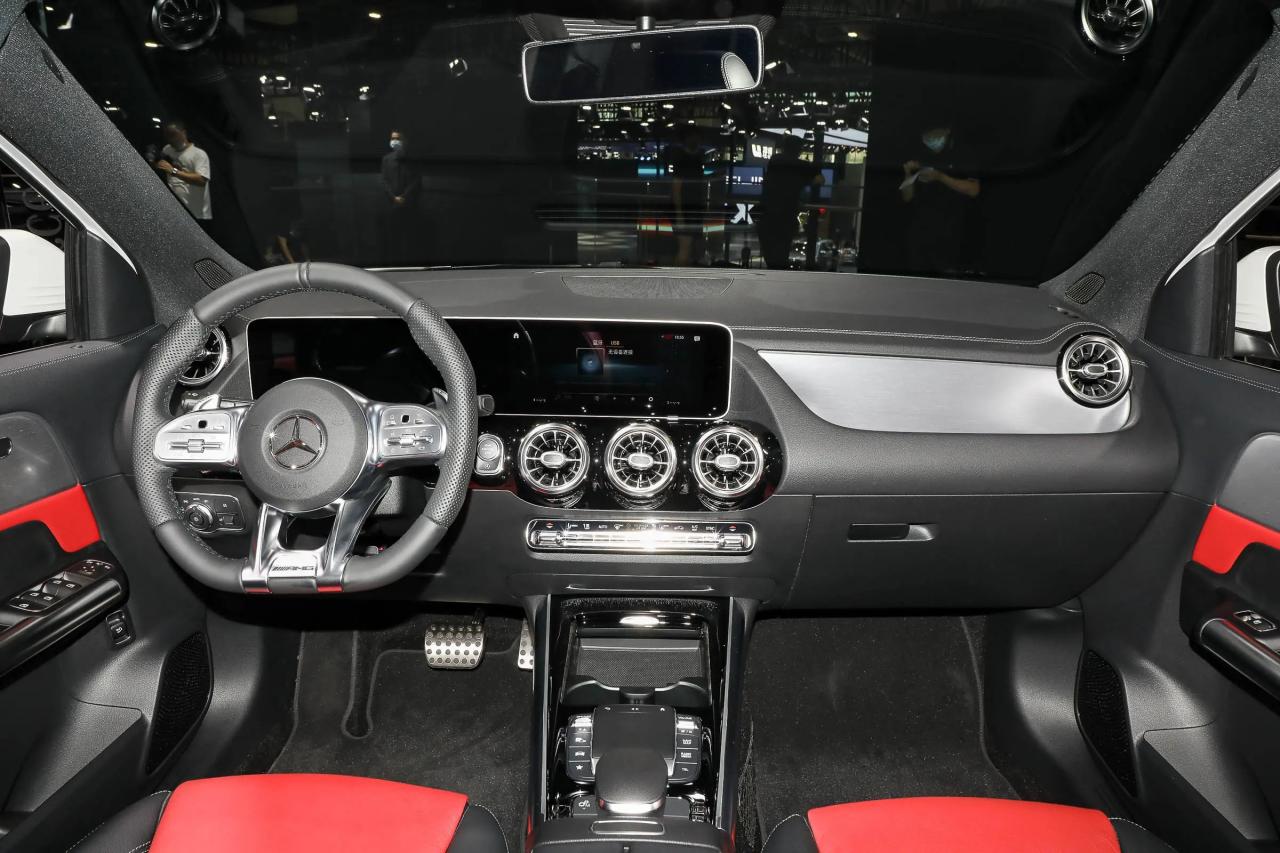43.98万元起 新款AMG GLA 35上市 价格小幅上调