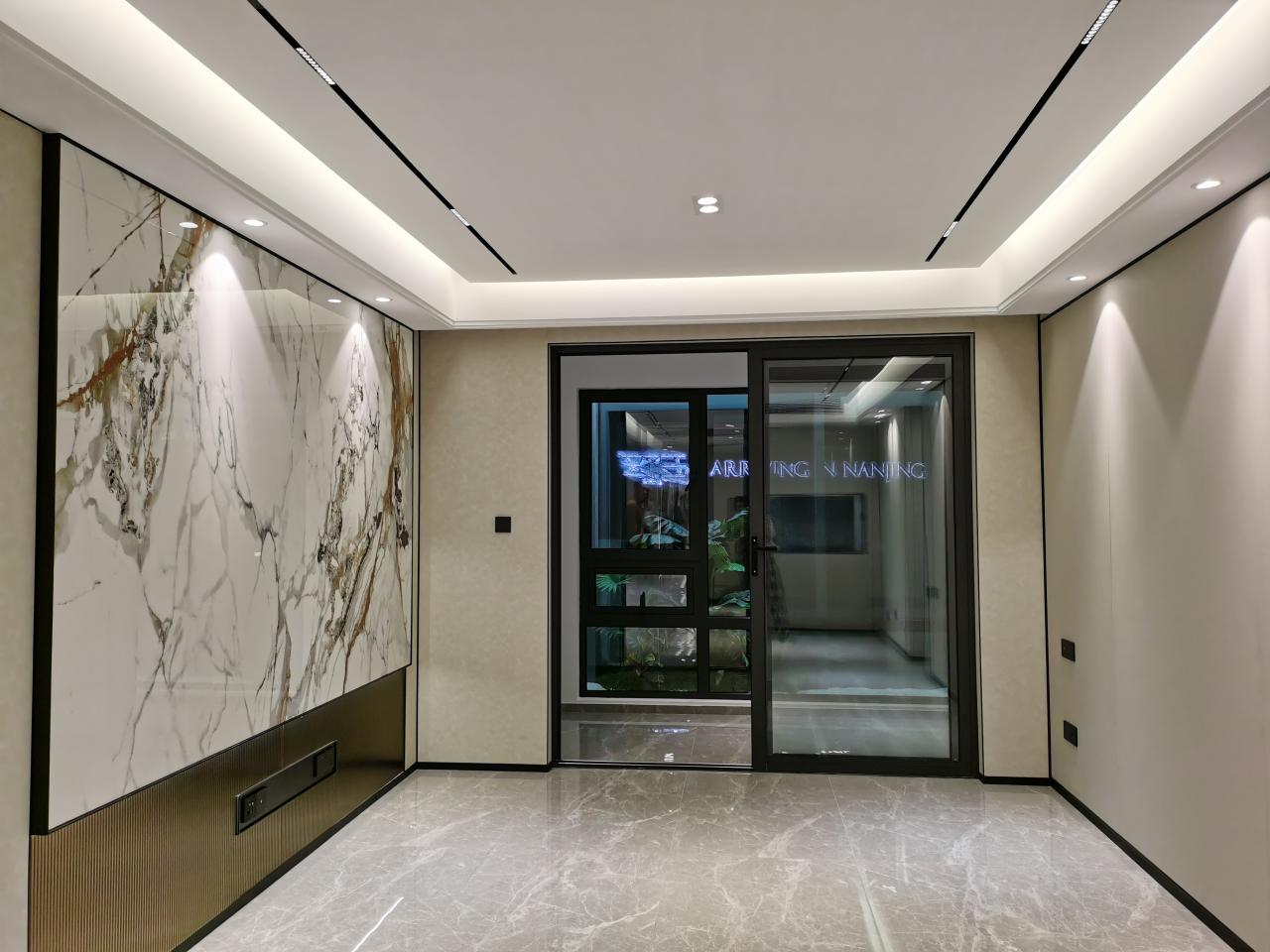 建面105㎡清水样板间之客厅