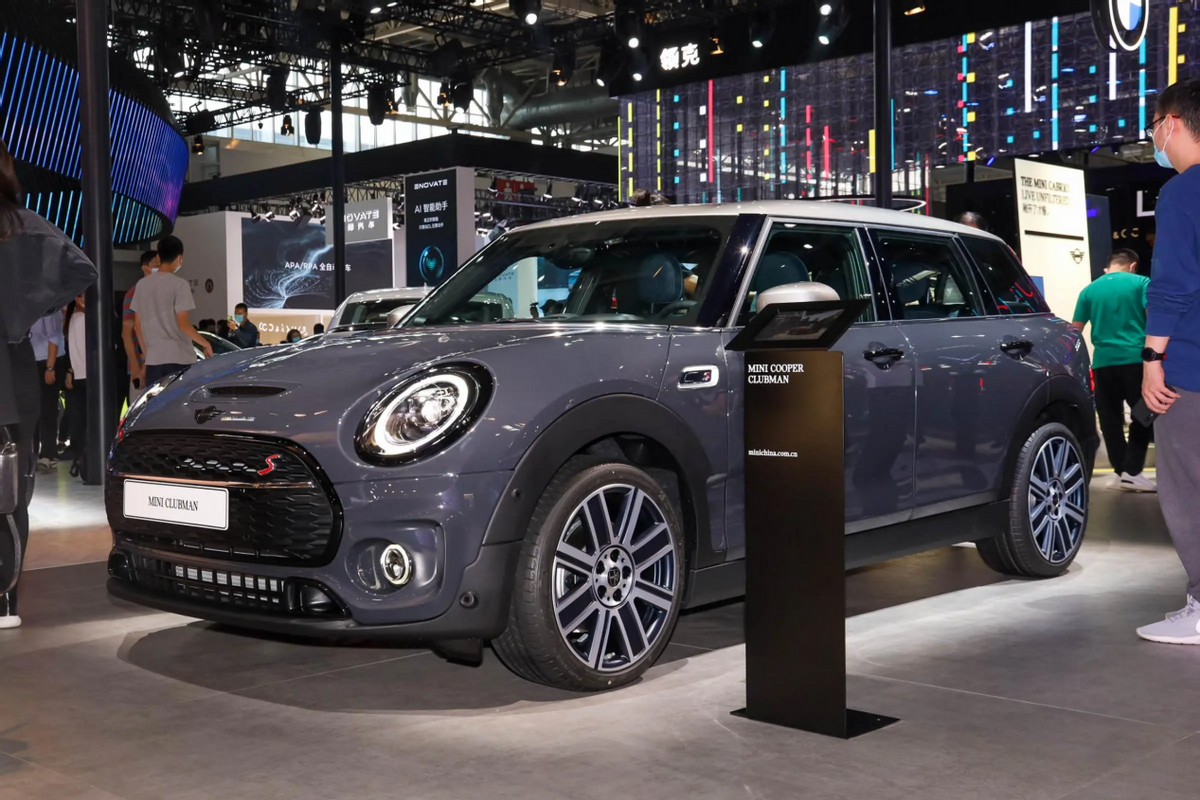瞄准女性市场，整车设计小巧可爱，MINI CLUBMAN产品力解析