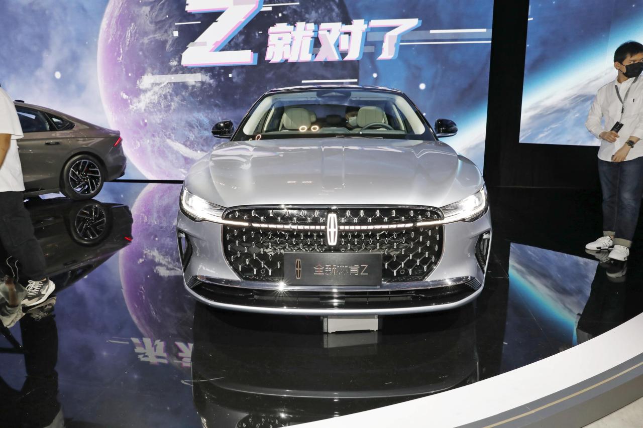 25.48万元起 林肯Z新增车型上市 两种外形可选