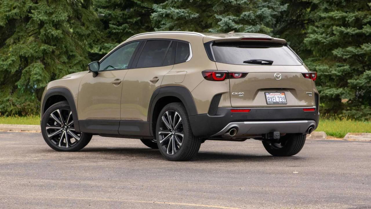 马自达CX-50实车，外观时尚，或将在12月份国内亮相