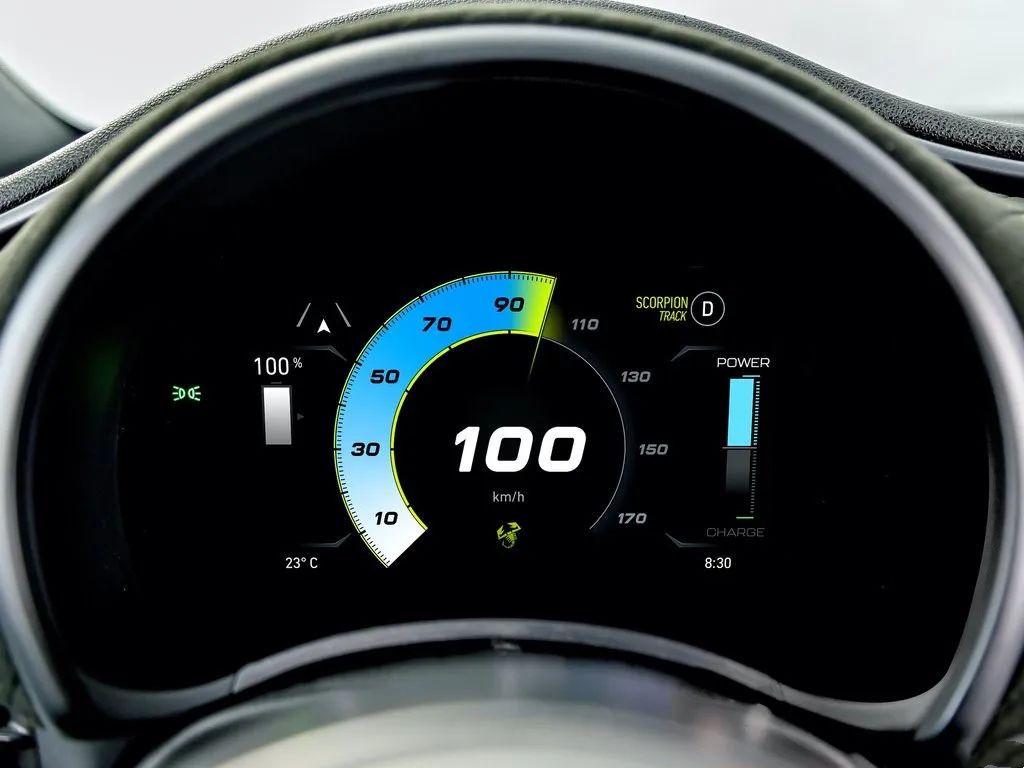 Abarth 500e正式发布 国内的土豪们要考虑平行引入吗？