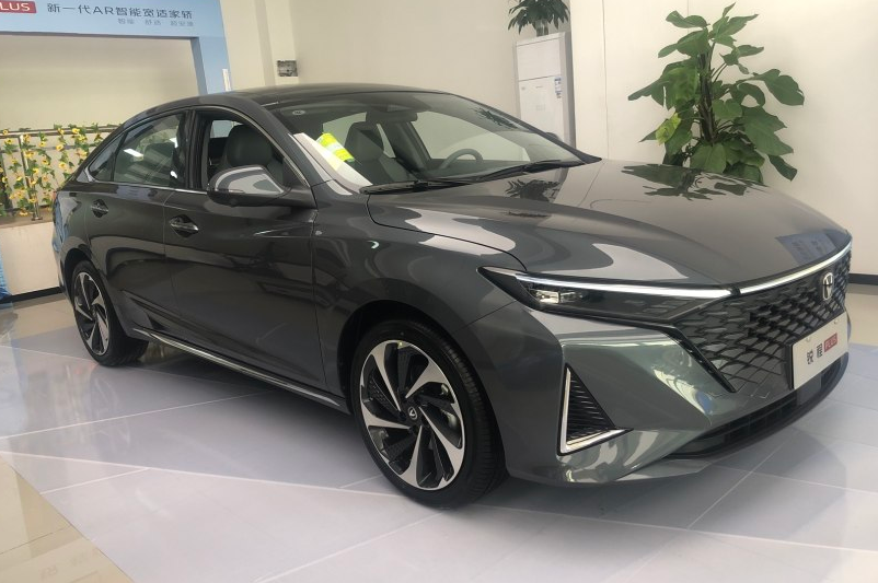 2023款长安锐程PLUS到店，9.99万起配置齐全，1.5T动力强、油耗低