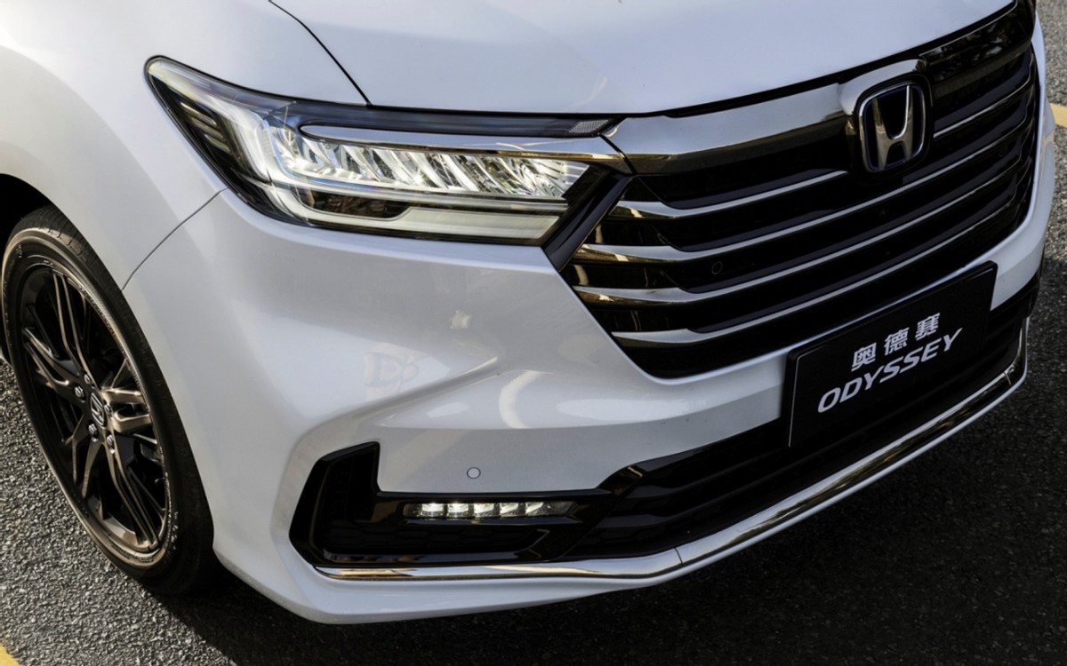 中型MPV新车——奥德赛锐·御享四座版上市！