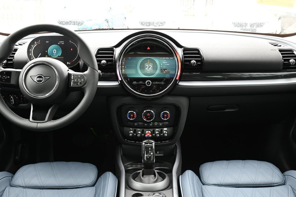 瞄准女性市场，整车设计小巧可爱，MINI CLUBMAN产品力解析