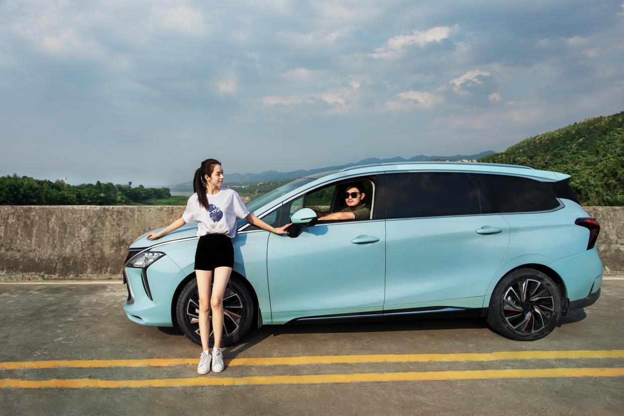 5星安全MPV，1.5T飚出197马力，11.99万起，风行游艇实力如何？