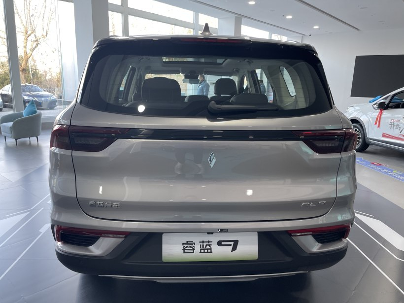 堪称“平民版理想L9”，睿蓝9到店，支持快充/换电，预售19.98万