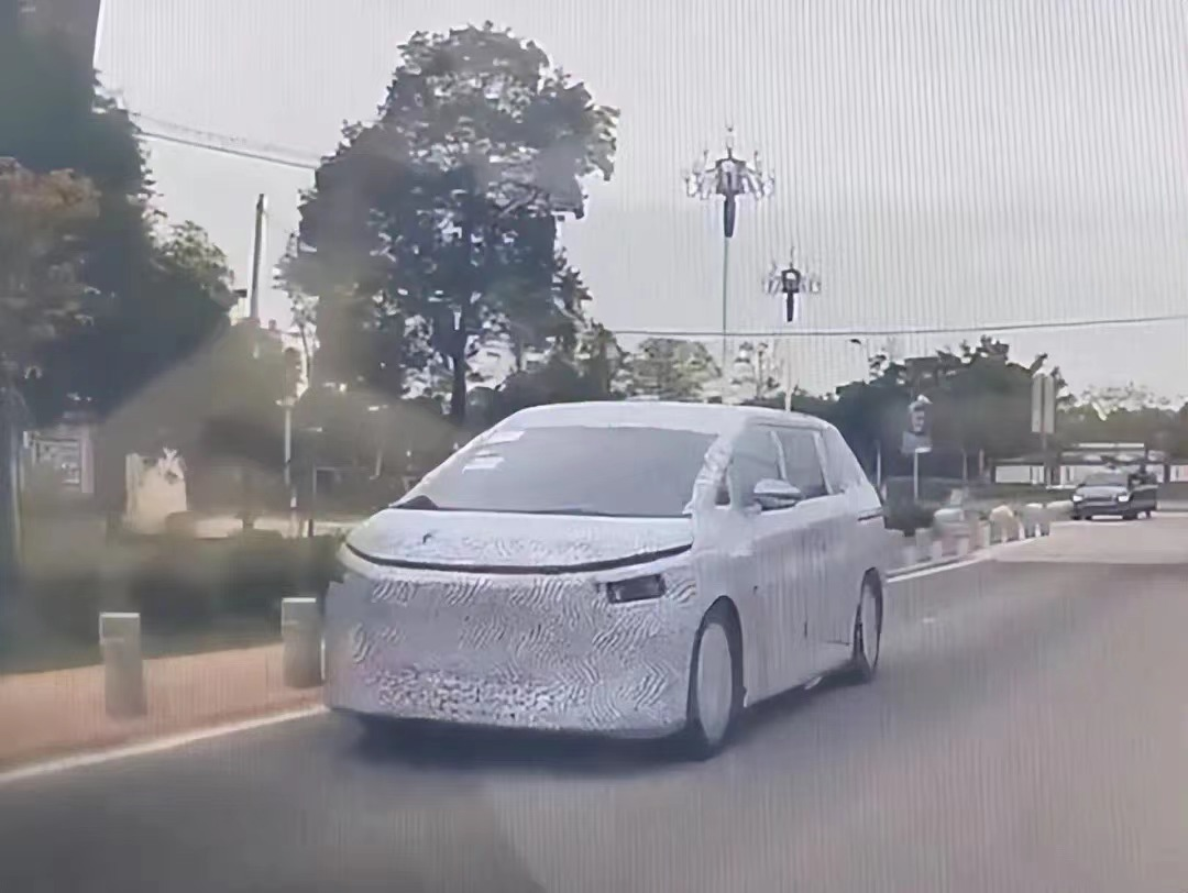 小鹏也要出MPV？带四驱的MPV有哪些？|帮你选MPV