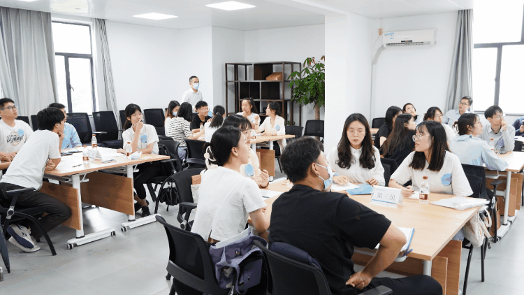 赋能城市高质量发展