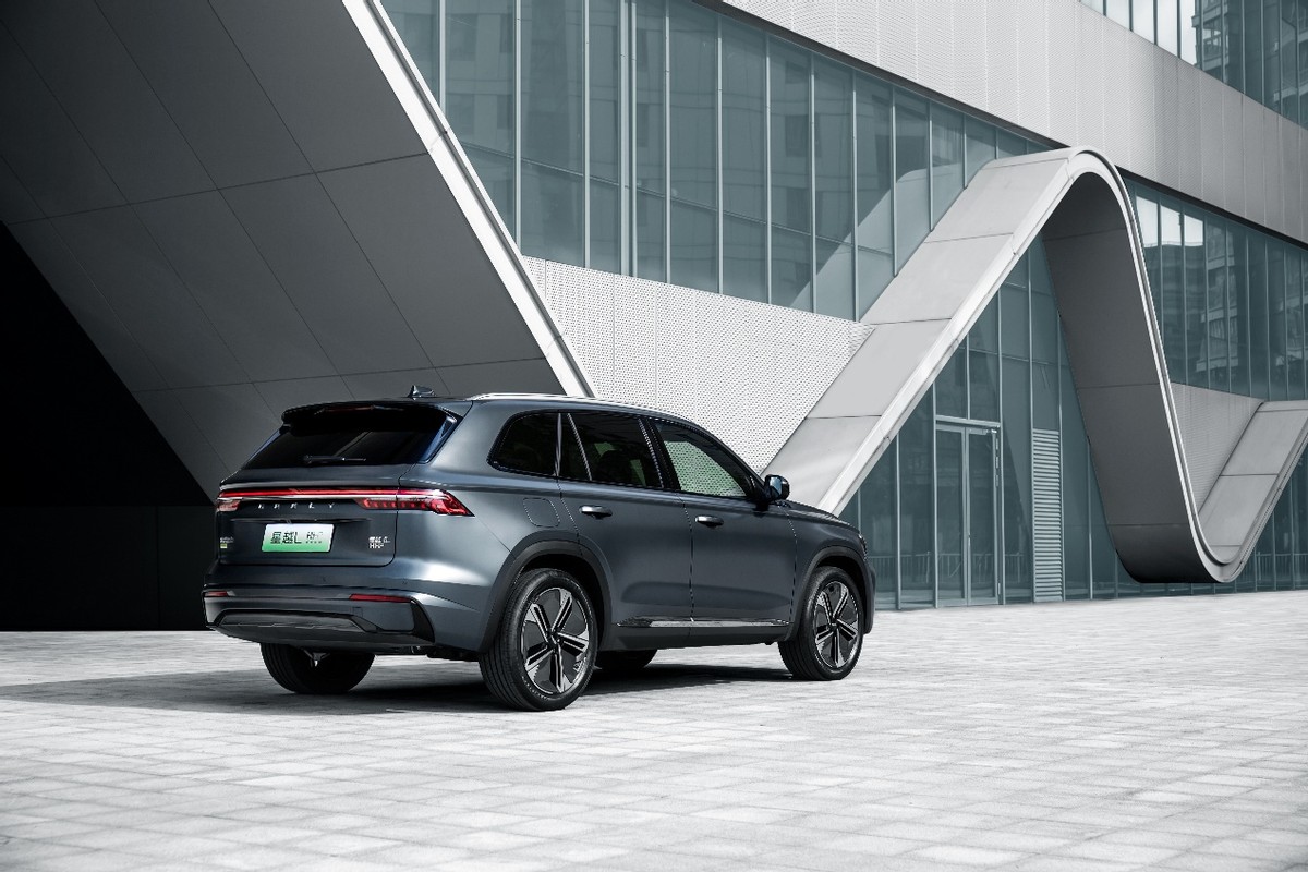 星越L Hi•P VS 问界M5，“高续航增程SUV”，谁更香？