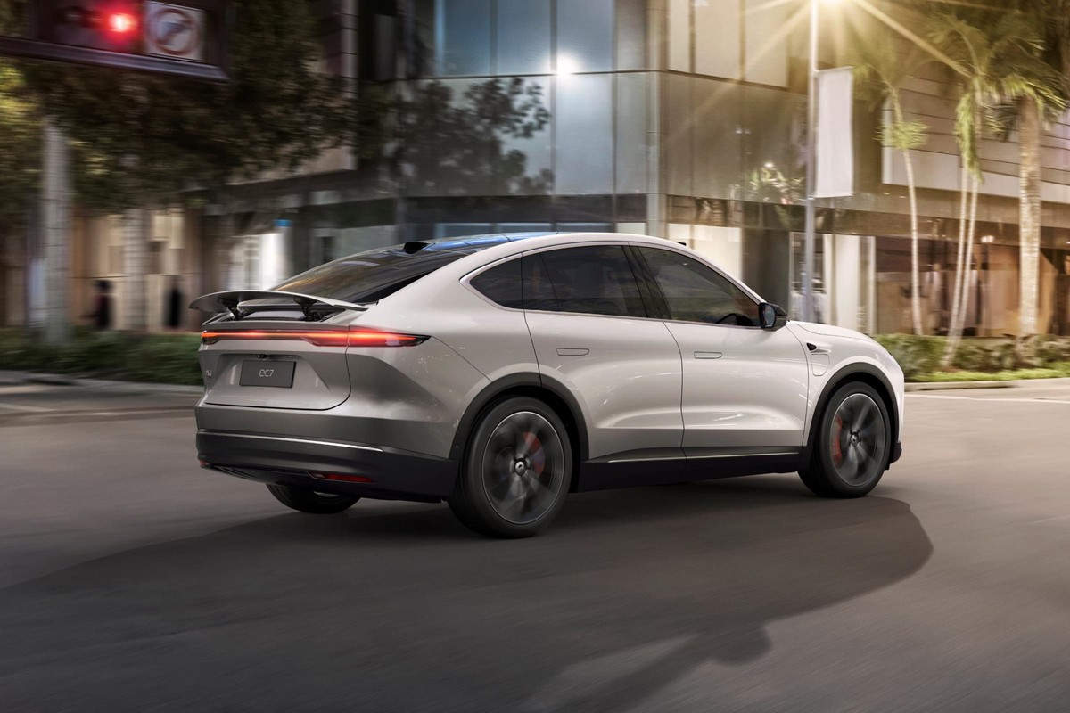 详解蔚来“新丁”EC7：定价48.8万起，低配续航490km，能买吗？
