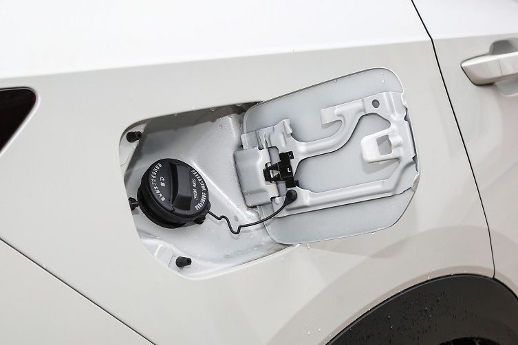 10万也能买混动车？对，你没有看错，五菱星辰混动版正在收割市场