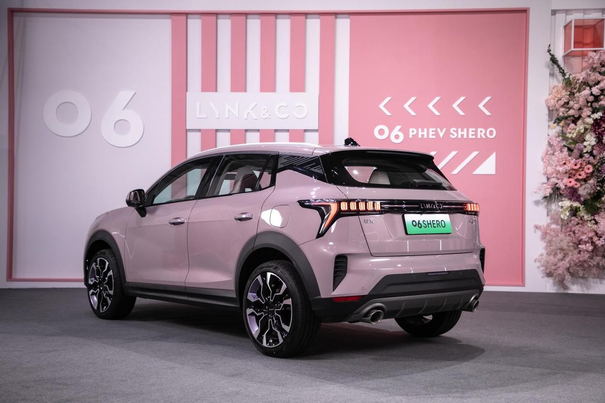 解析领克06 PHEV：搭载1.5T插混动力，整车造型时尚
