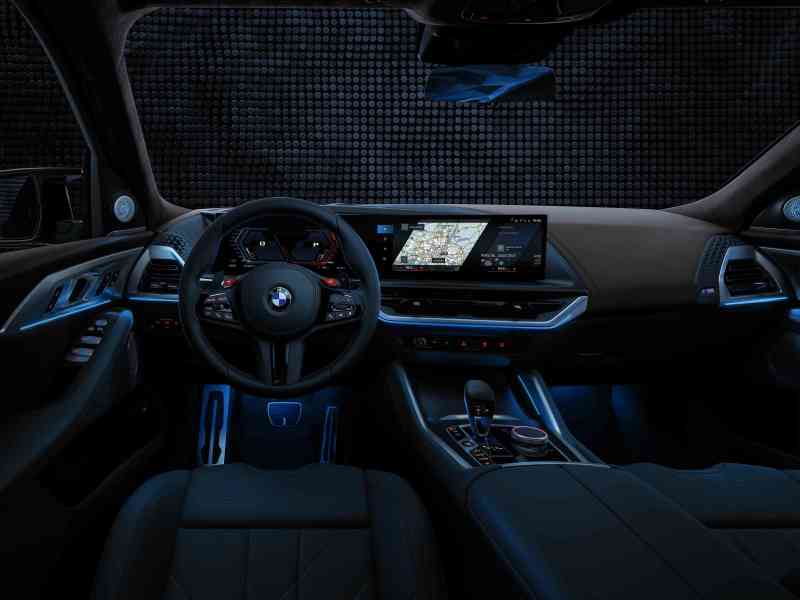 BMW M高性能车型开启电动化进程，创新BMW XM率先搭载混动系统