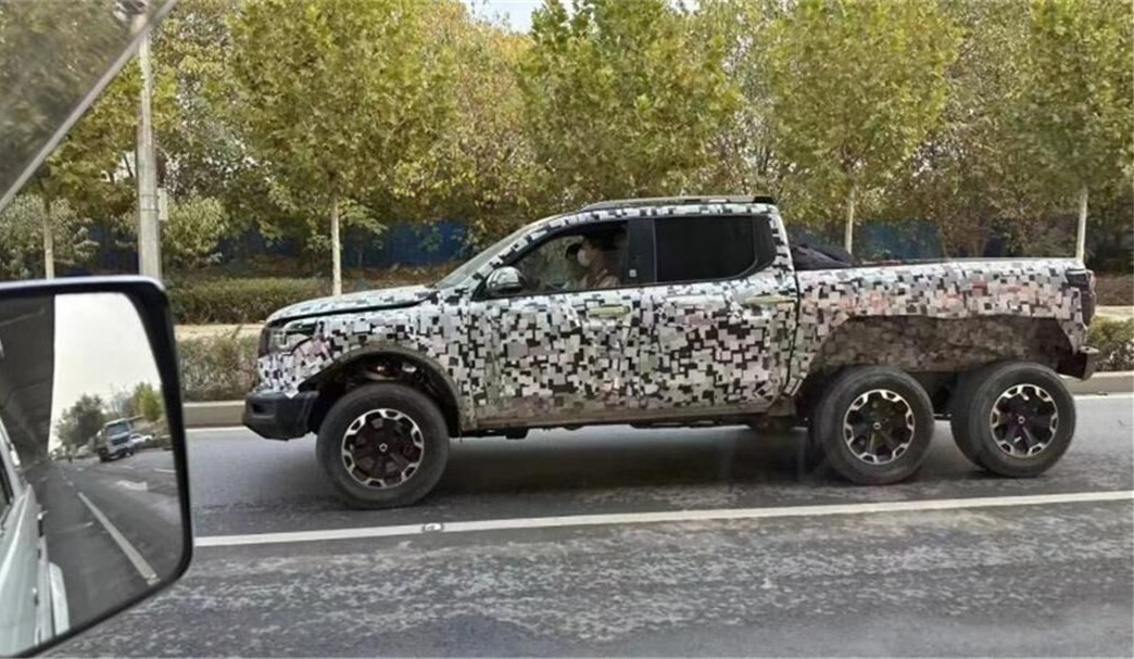 长城6X6皮卡谍照曝光，搭载3.0T V6动力，越野性能进一步提升