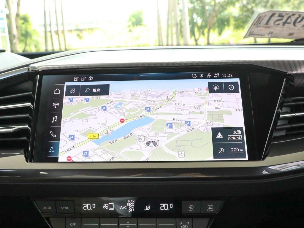 纯电豪华SUV，三电系统质保8年，29.99万起，奥迪Q4 e-tron如何？