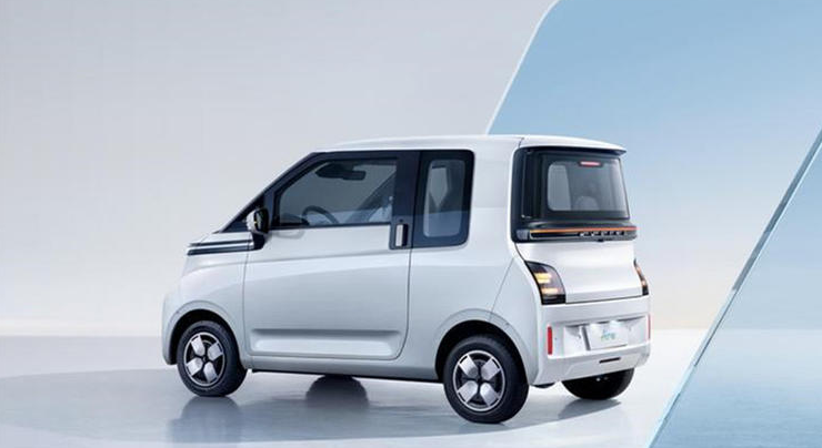 6.78-8.28万，冲不冲双座版本？五菱Air ev晴空购车手册