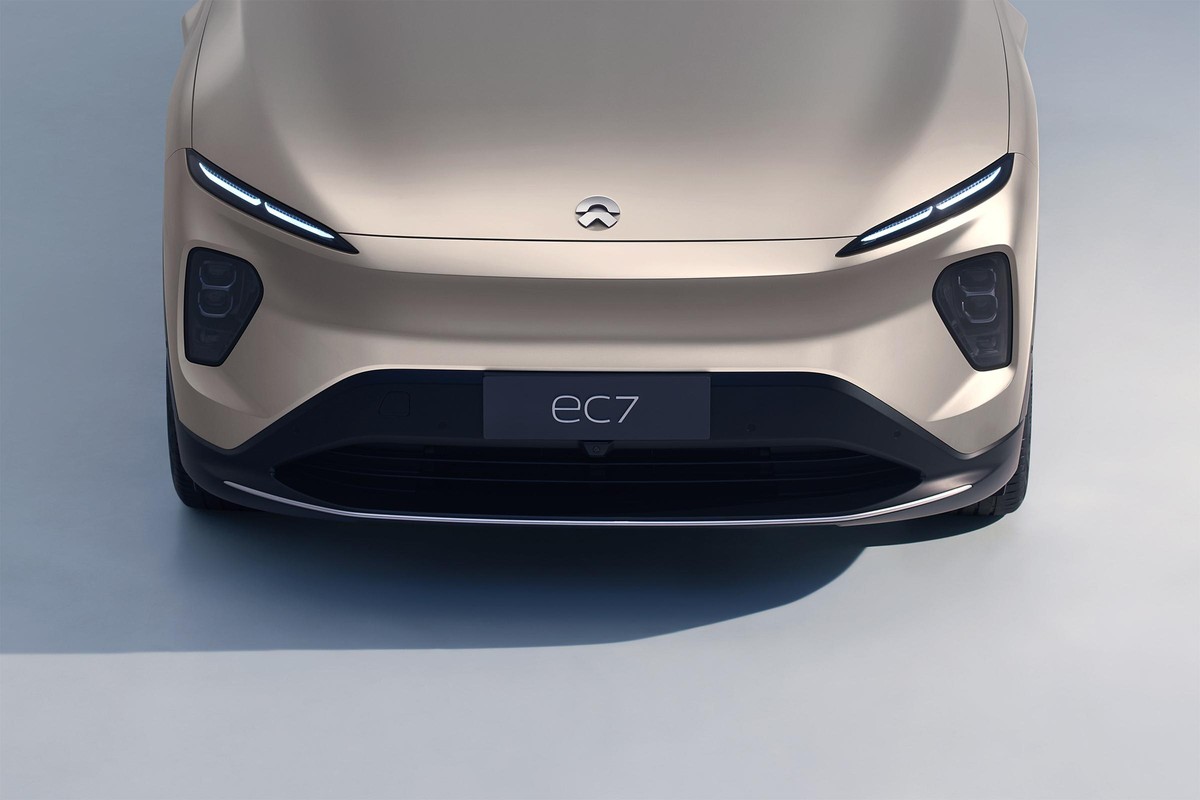 详解蔚来“新丁”EC7：定价48.8万起，低配续航490km，能买吗？