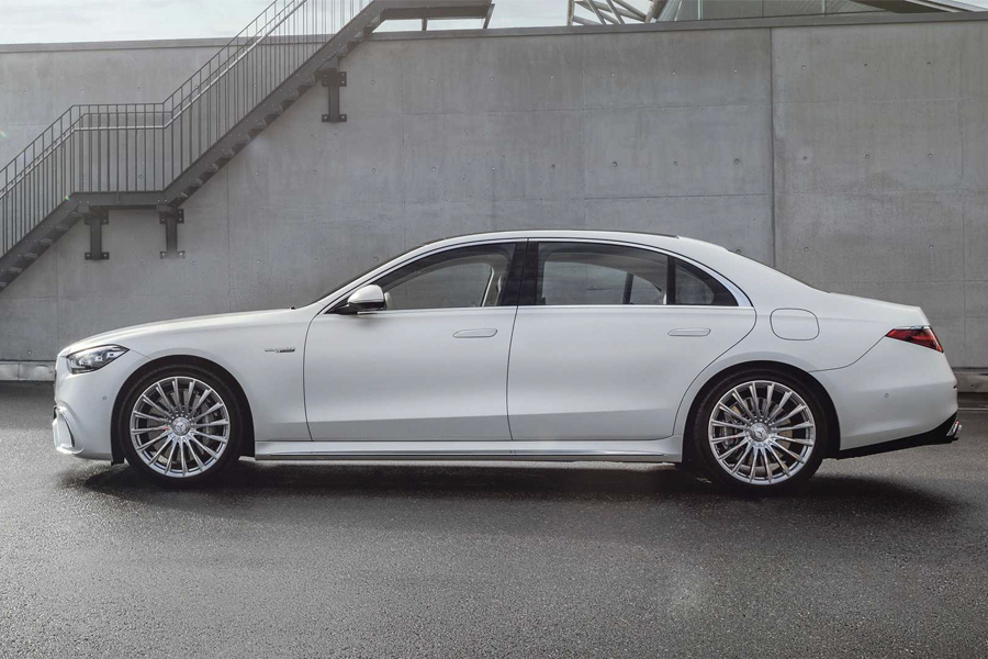 插电混动，保留V8发动机，奔驰2023款AMG S63 E Performance正式亮相