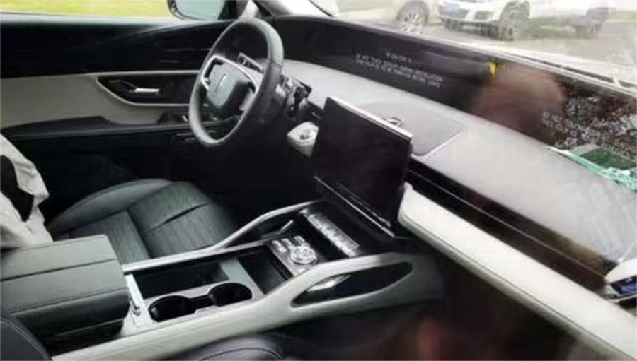 或取消2.7T V6发动机，林肯新一代航海家实车现身，轴距加长50mm