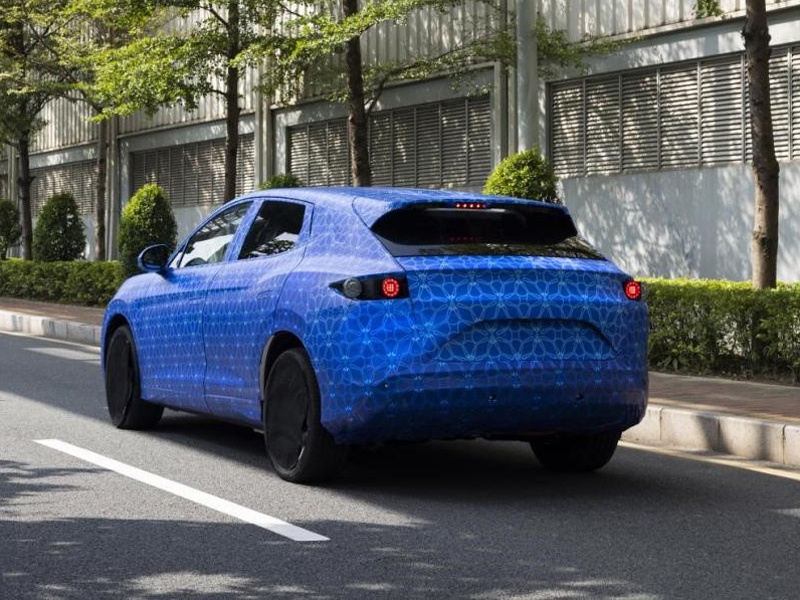 腾势全新SUV曝光，3秒级破百，能否竞争特斯拉Model Y？