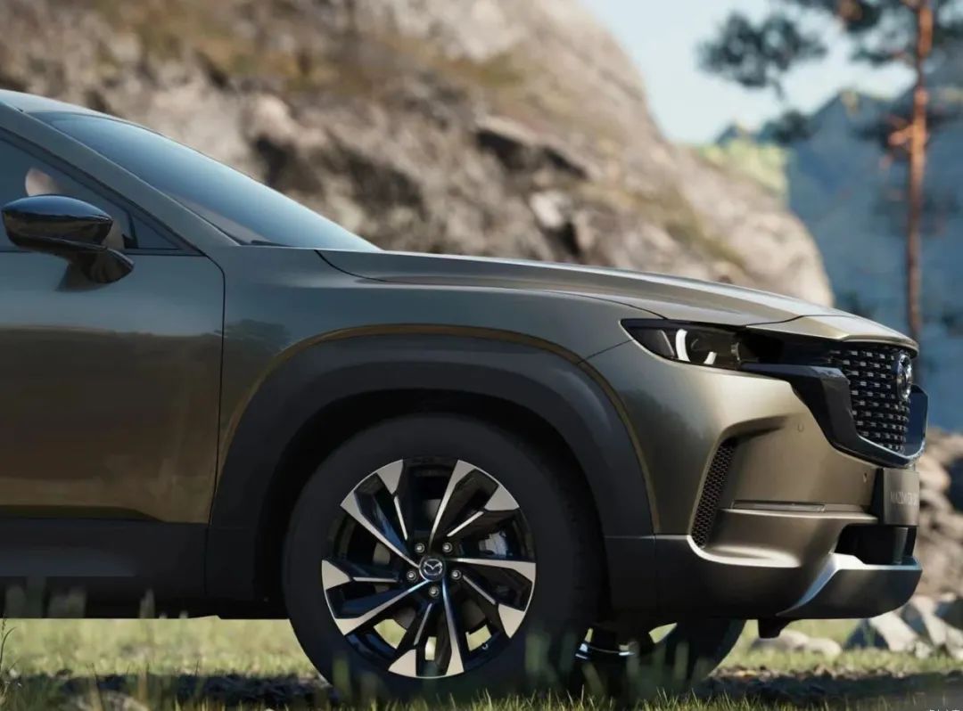 马自达在国内的翻身之作？CX-50正式亮相