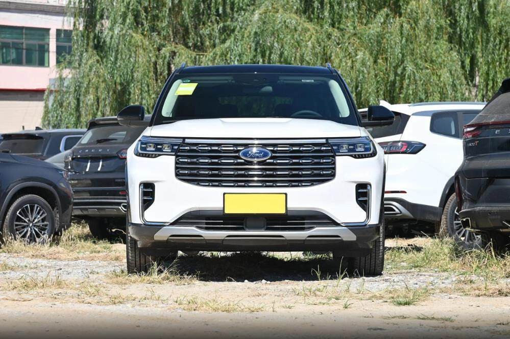 被低估的美系中大型SUV，车长超5米，全系标配2.3T+10AT