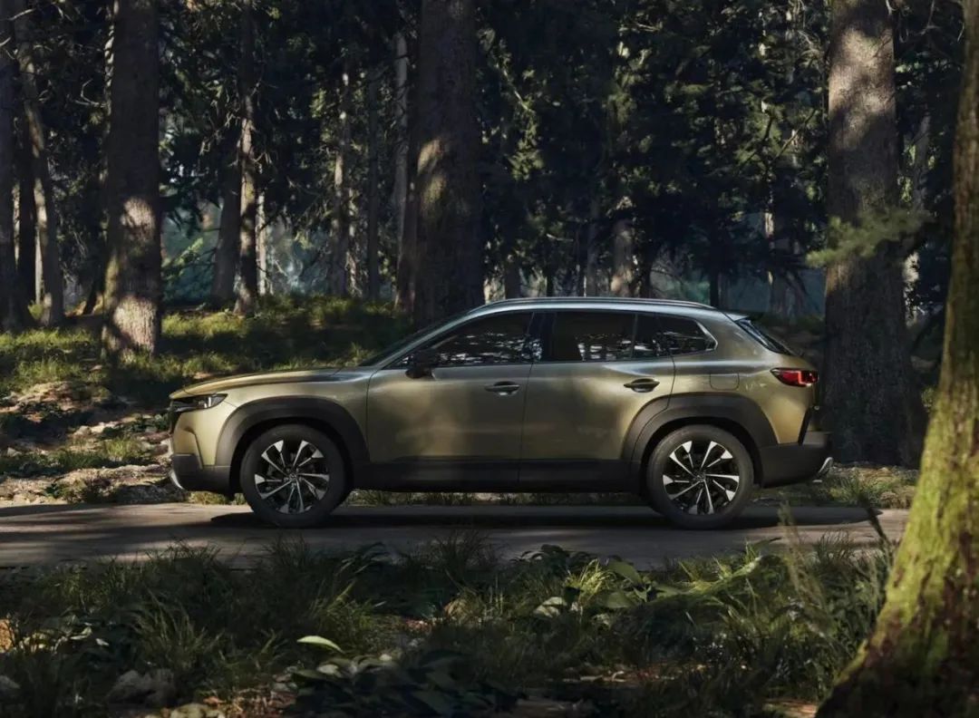 马自达在国内的翻身之作？CX-50正式亮相