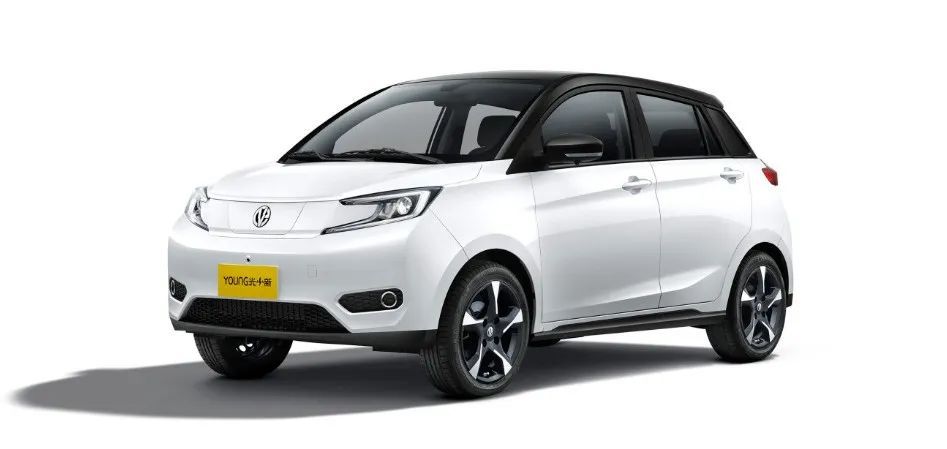 "高端"城市代步车对决，YOUNG光小新对比宝骏KiWi EV