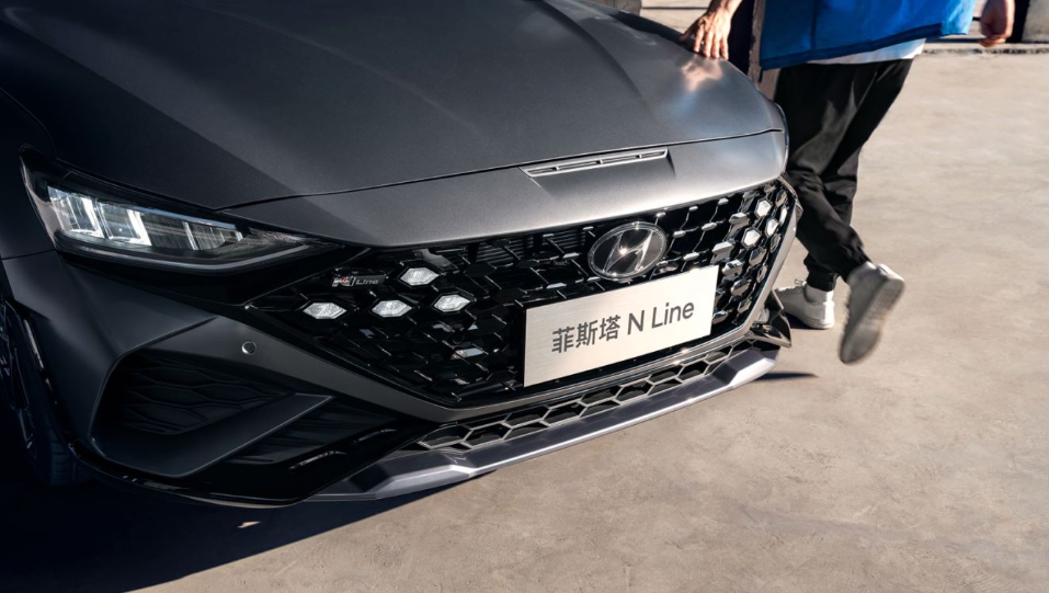 13万级性能家轿 全新菲斯塔N Line搭载1.5T动力+时尚造型 实力如何？