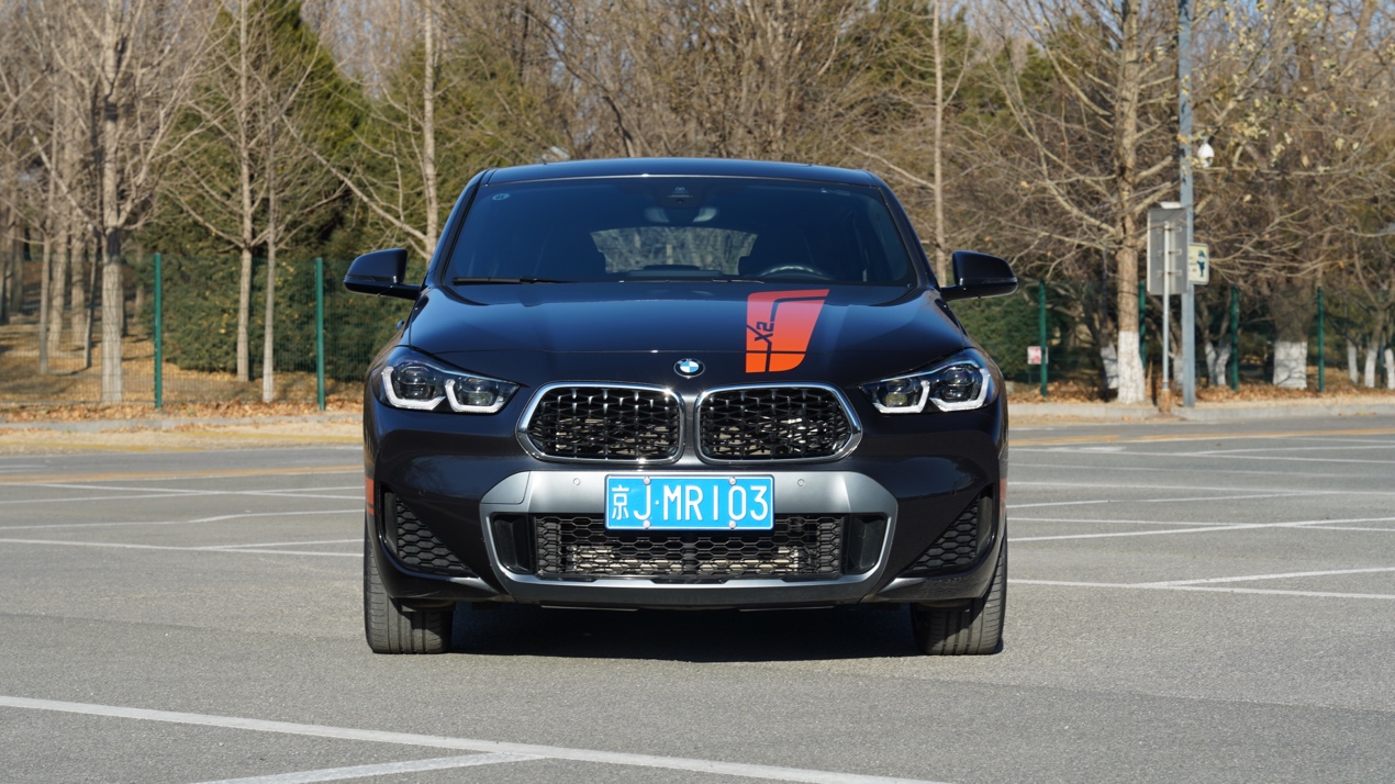 试驾宝马X2：品牌最具个性SUV，轻松好开，身手矫健
