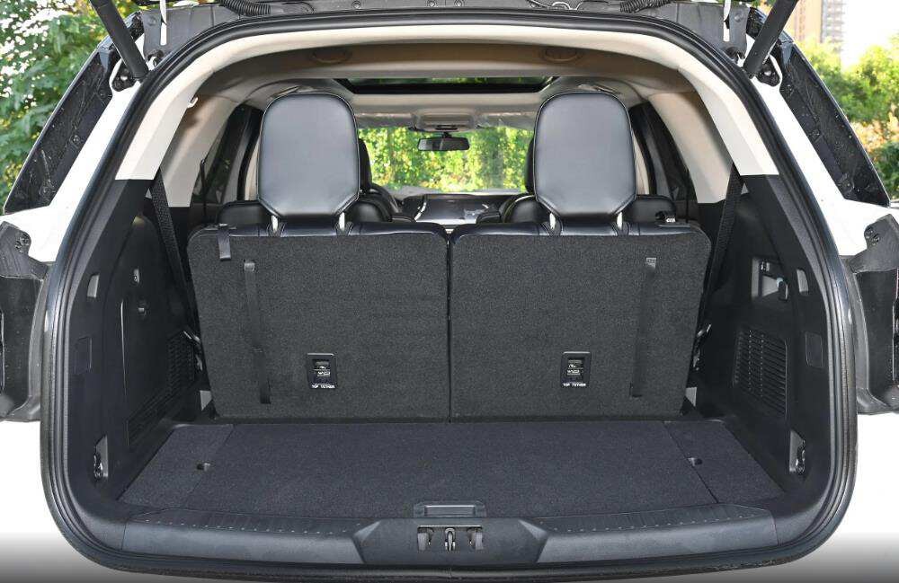 被低估的美系中大型SUV，车长超5米，全系标配2.3T+10AT