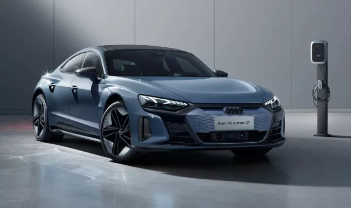 奥迪最贵电动车预售148万元，奥迪RS e-tron GT值吗？
