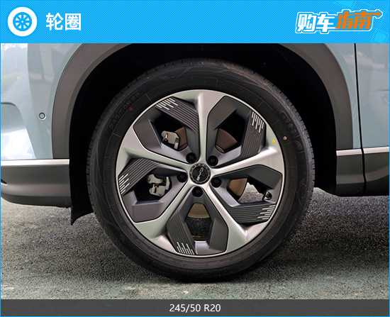 推荐100KM尊贵型 比亚迪护卫舰07购车指南