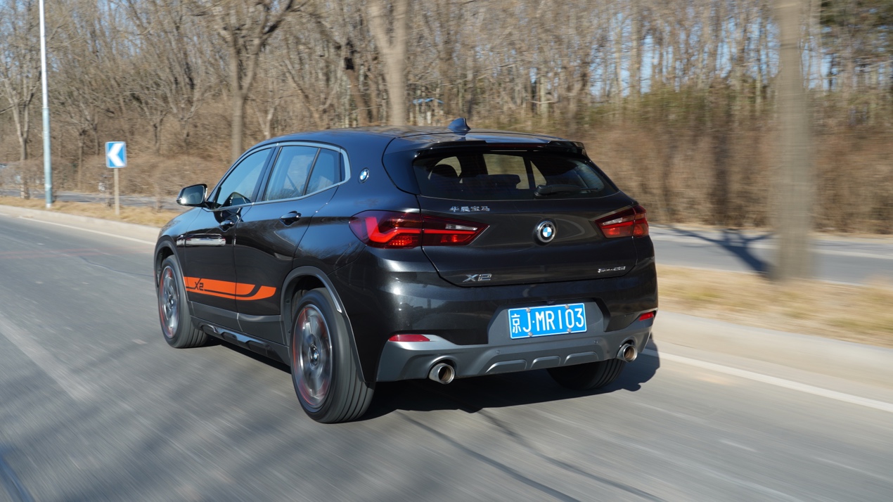 试驾宝马X2：品牌最具个性SUV，轻松好开，身手矫健