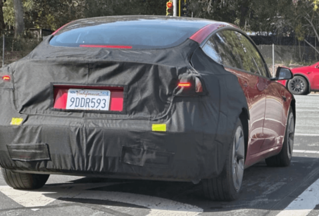 新款Model3谍照曝光，价格有望再下探，比国产纯电车香吗？