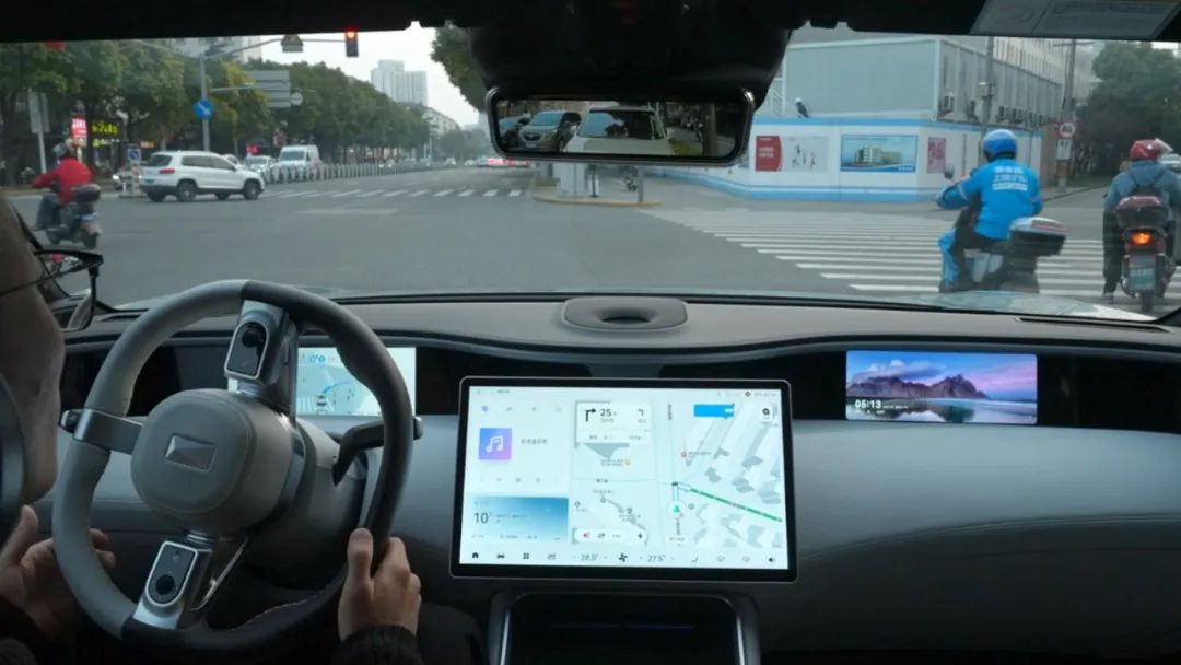 【e汽车】当汽车科技再进化 阿维塔11的城区NCA带来怎样便利的生活