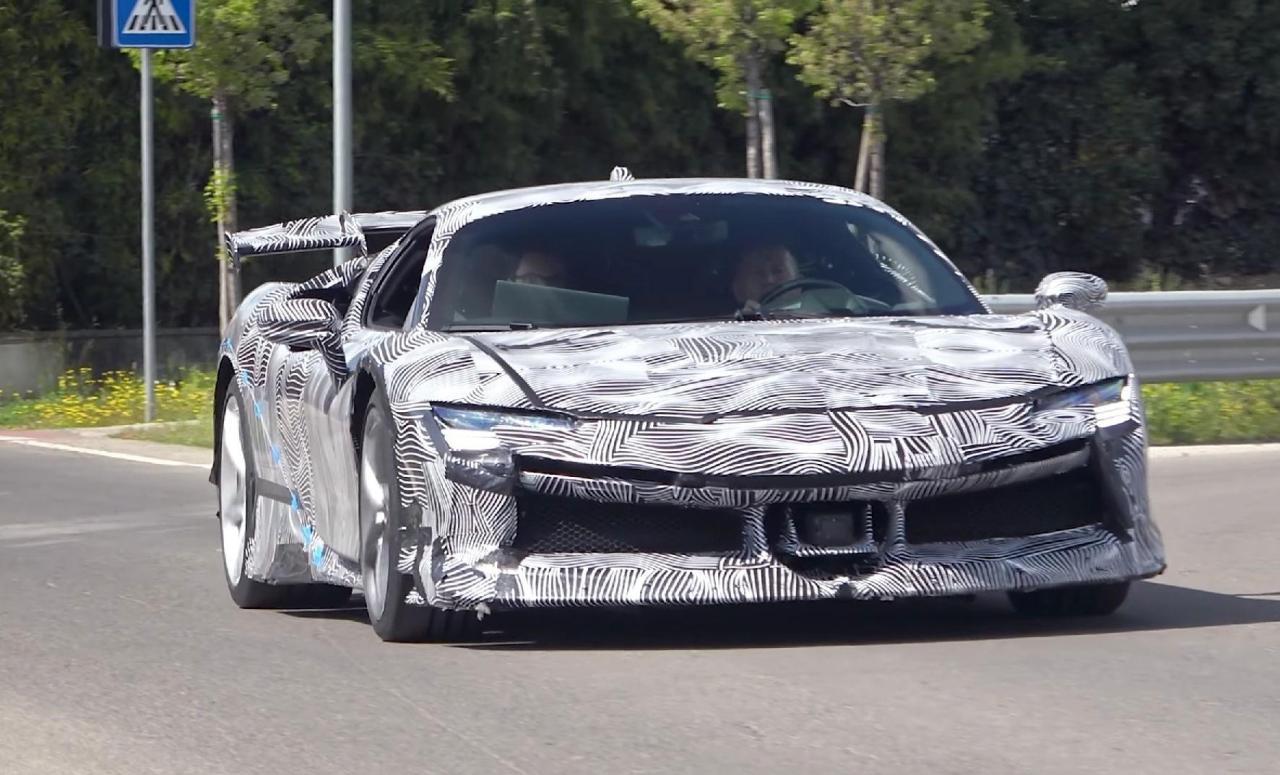 3.9T V8双涡轮，或命名为“LM”，法拉利SF90高性能版实车曝光
