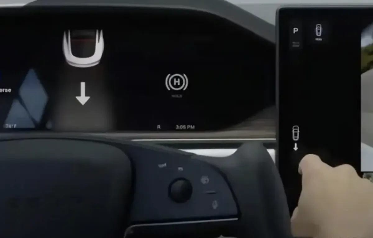 有望9月公布售价，10月交付，新款特斯拉Model 3已经吊足胃口？