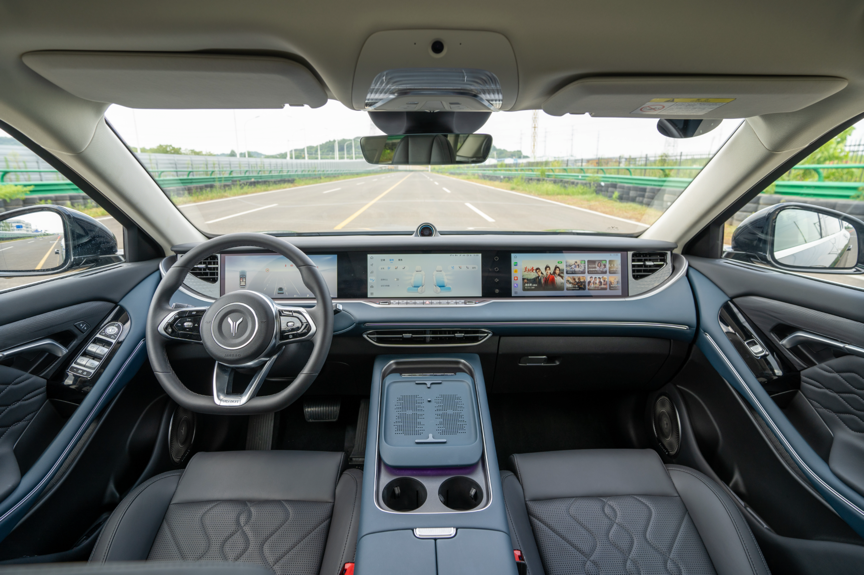 都是大五座SUV，新问界M7与新岚图FREE，谁更值得选？