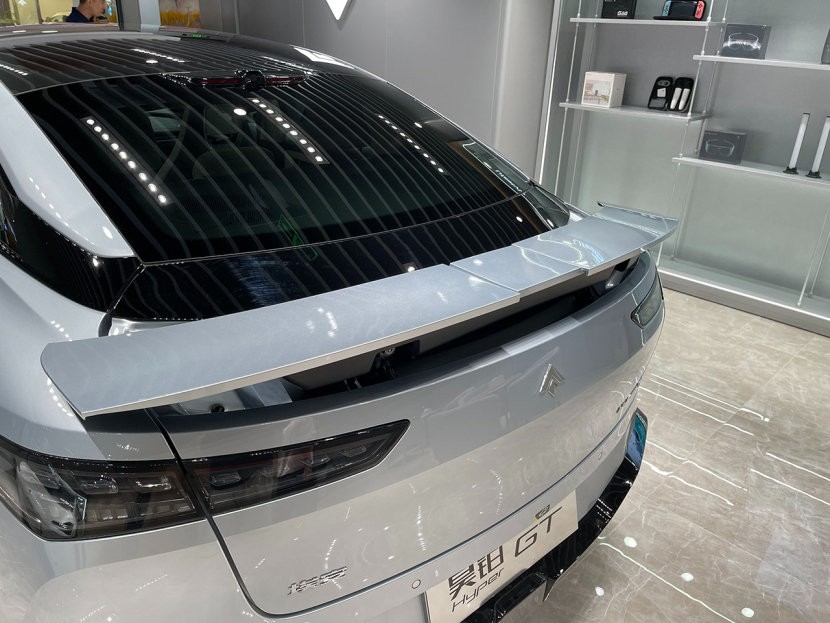 应声新款Model 3涨价！昊铂GT加推710km版本，降价2万！
