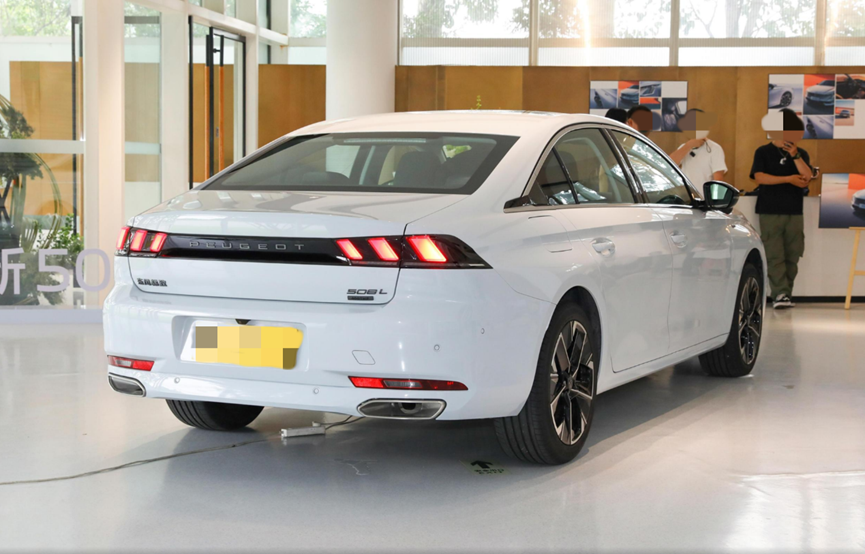 标配1.8T+爱信8AT 东风标致新508L能否打一场漂亮的“翻身仗”？