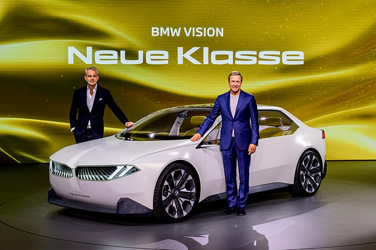 宝马Vision Neue Klasse实拍，今后的宝马就长这样？