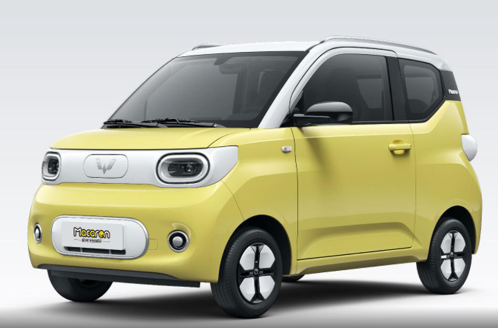 价格持续下降，五菱宏光MINI EV新增车型上市，主打女性消费群体？