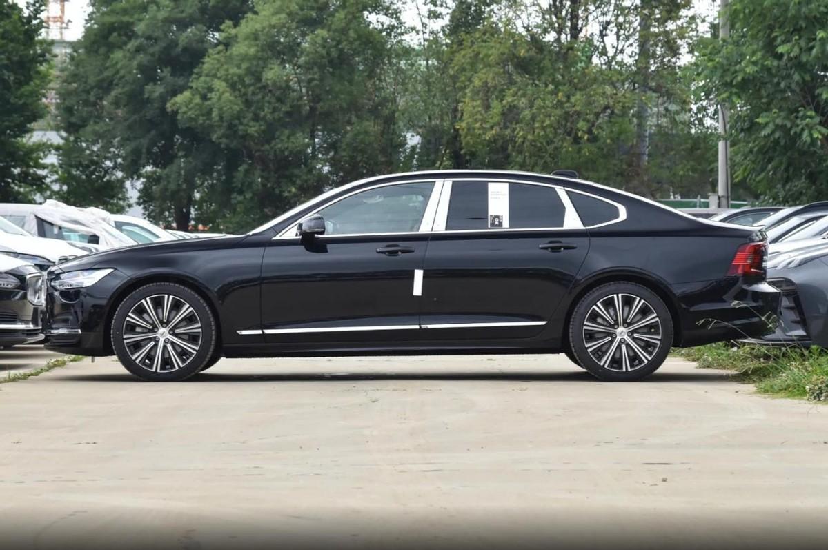 新一轮“价格战”打响，S90降幅超10万，标配2.0T+8AT，不香？