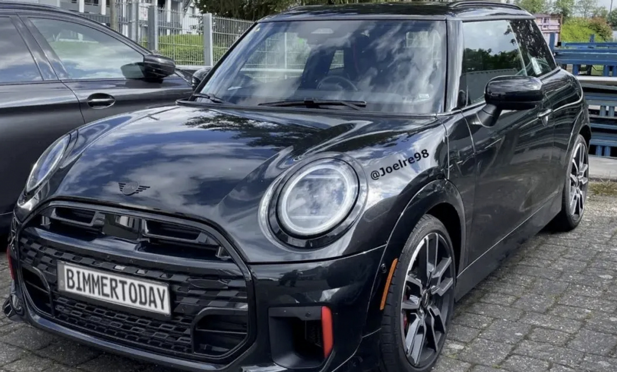 全新MINI JCW下月首发，它真的是“美丽废物”吗？
